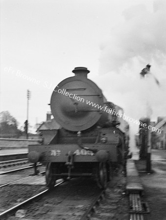 LOCO 405 ? AT PORTARLINGTON STATION